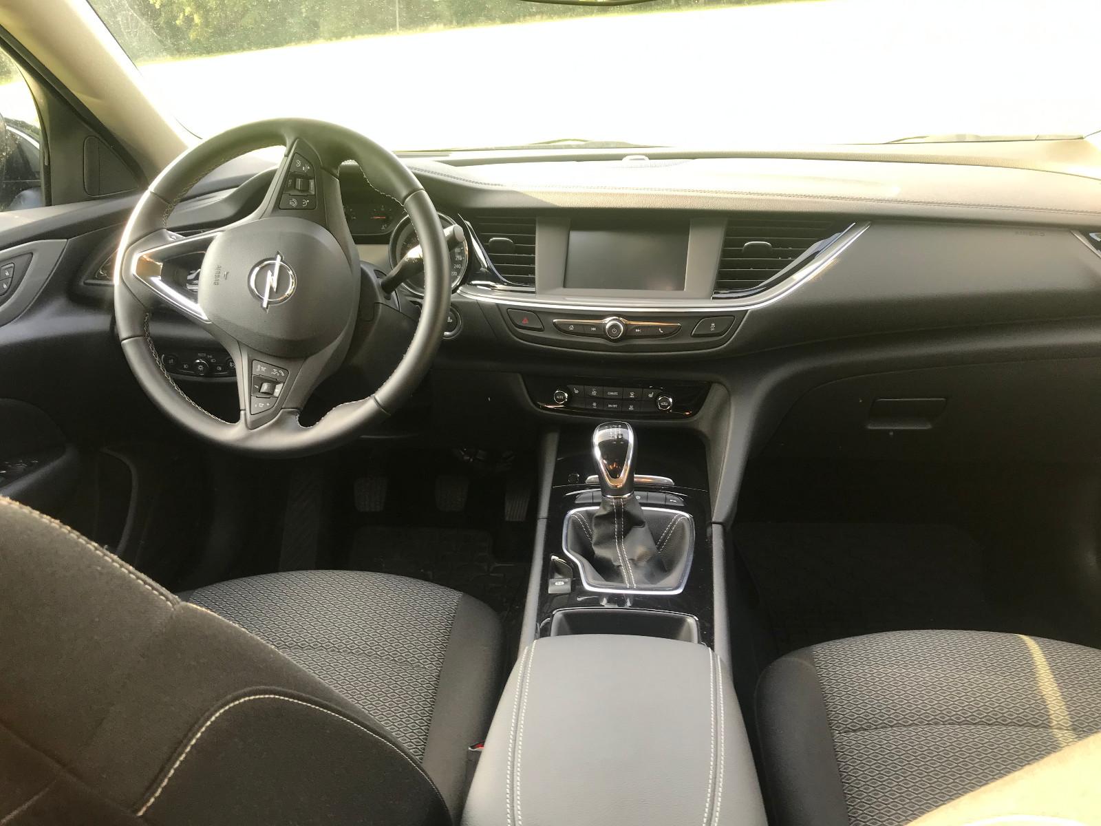 Opel Insignia 1.6 Diesel 100kW Edition ST Edition