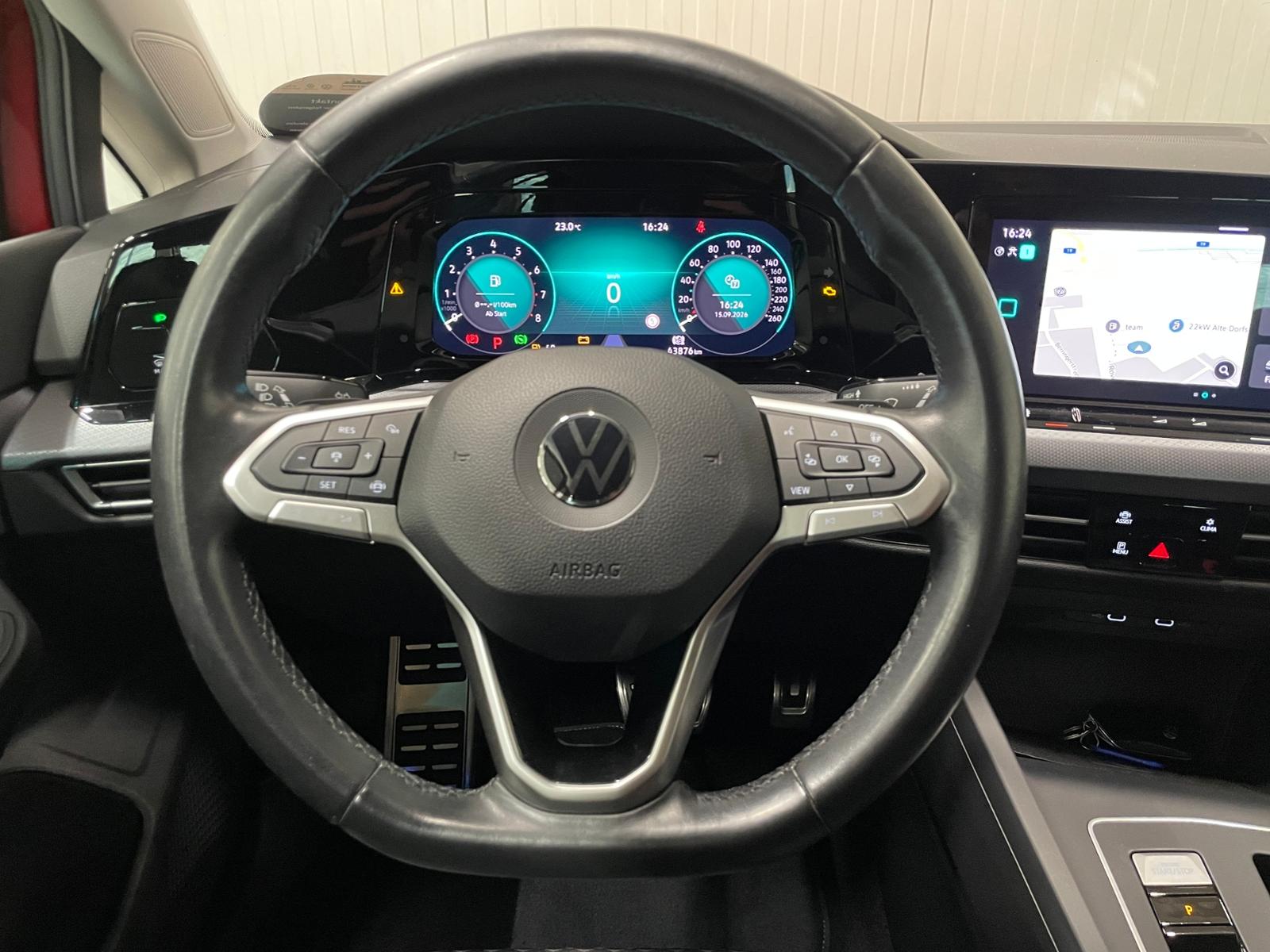 Volkswagen Golf VIII Active 1.0 eTSI DSG LED ACC KAM, миниатюра 12