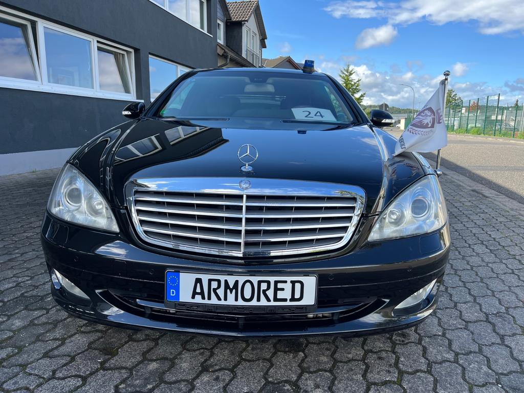 Mercedes-Benz S 600