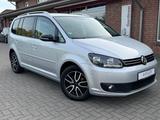 Volkswagen Touran Style/DSG/Kamera/SHZ/MFL/Tempomat/PDC - Volkswagen Touran Style mit Benzin-Antrieb
