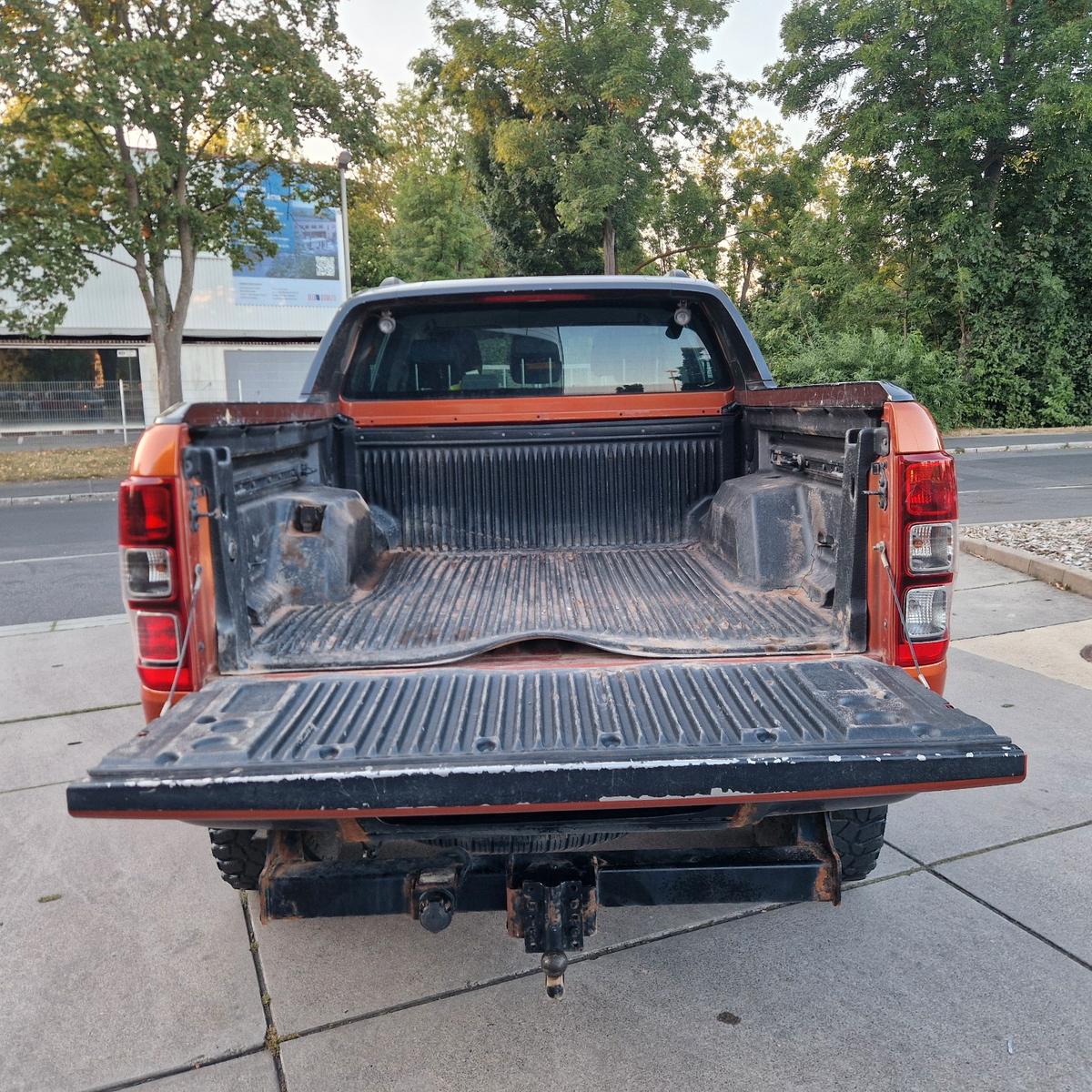 FORD RANGER WILDTRAK 3.2 200ch BVM Treuil électrique Attelage Historique présent - 2EME MAIN