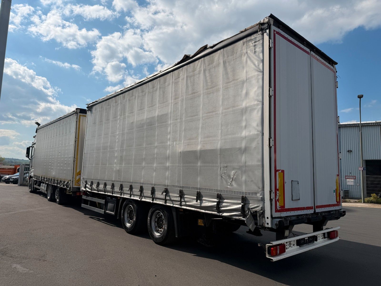 Fahrzeugabbildung Schmitz Cargobull SGF*C2