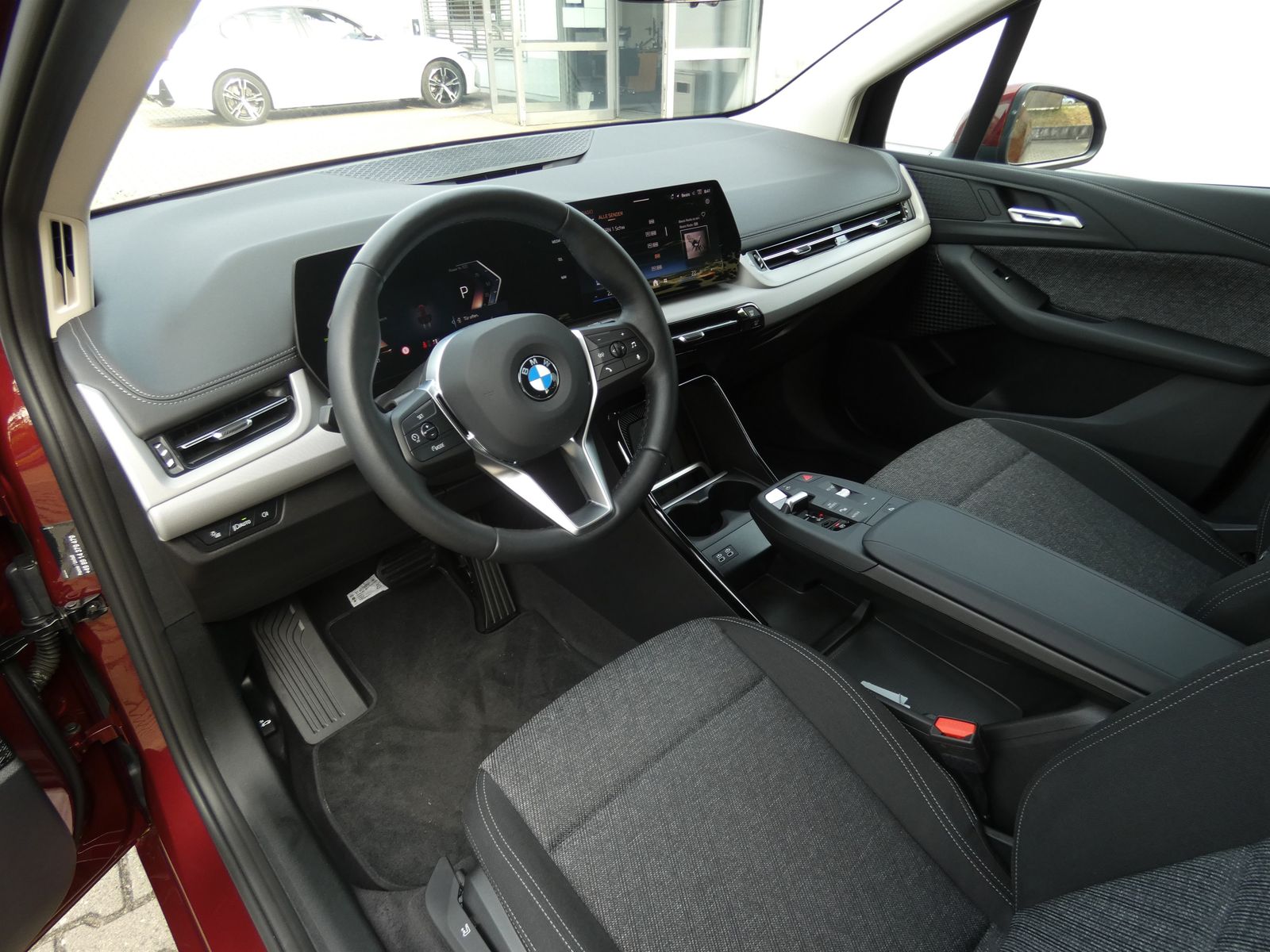 BMW 220 Active Tourer - Bild 14