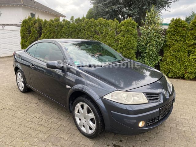 Renault Megane  Cabrio Dynamique 1.6//Klimaaut.//Leder