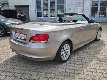 BMW 118 - 10