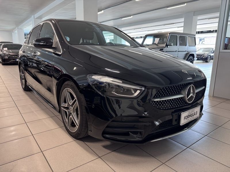 Mercedes-Benz Classe B B 180 d AMG Line Advanced imagem 2