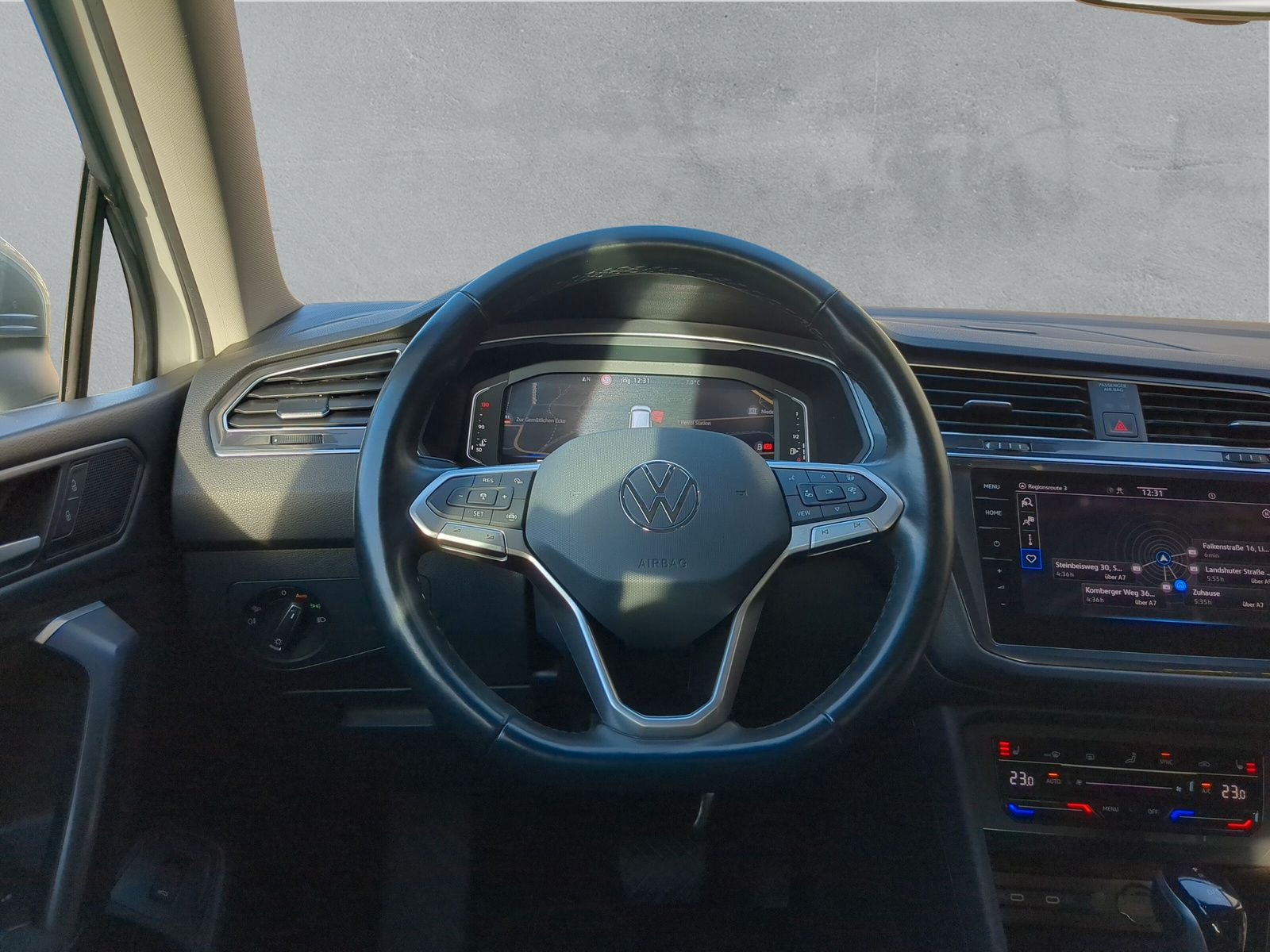 Fahrzeugabbildung Volkswagen Tiguan Allspace 2.0 TDI Life AHK AppConnect el.