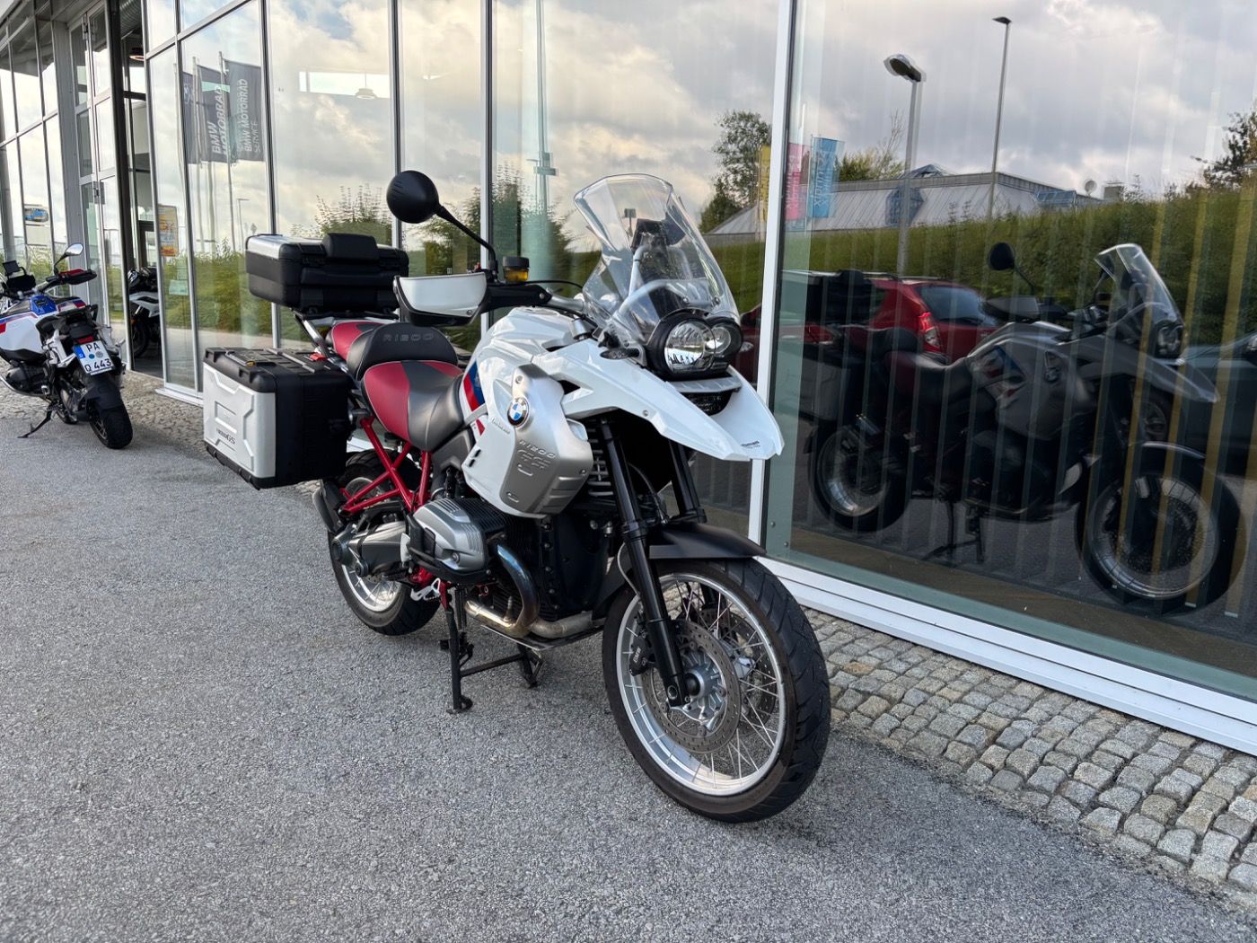 Fahrzeugabbildung BMW R 1200 GS Sondermodell Rallye aus 1. Hand