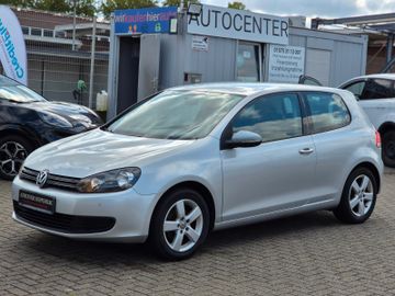 Volkswagen Golf - 6