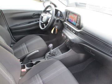 Hyundai i20 PDC + Kamera PA