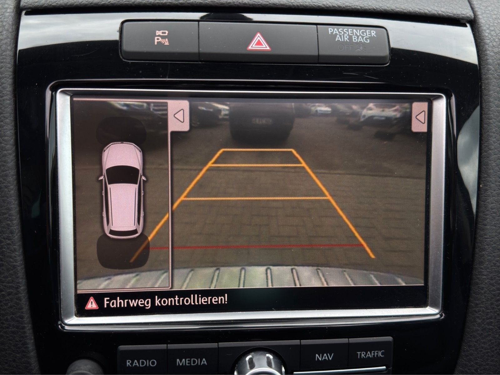 Fahrzeugabbildung Volkswagen Touareg 3.0 V6 TDI *Pano*Kamera*4-Zonen*ST-Heiz*