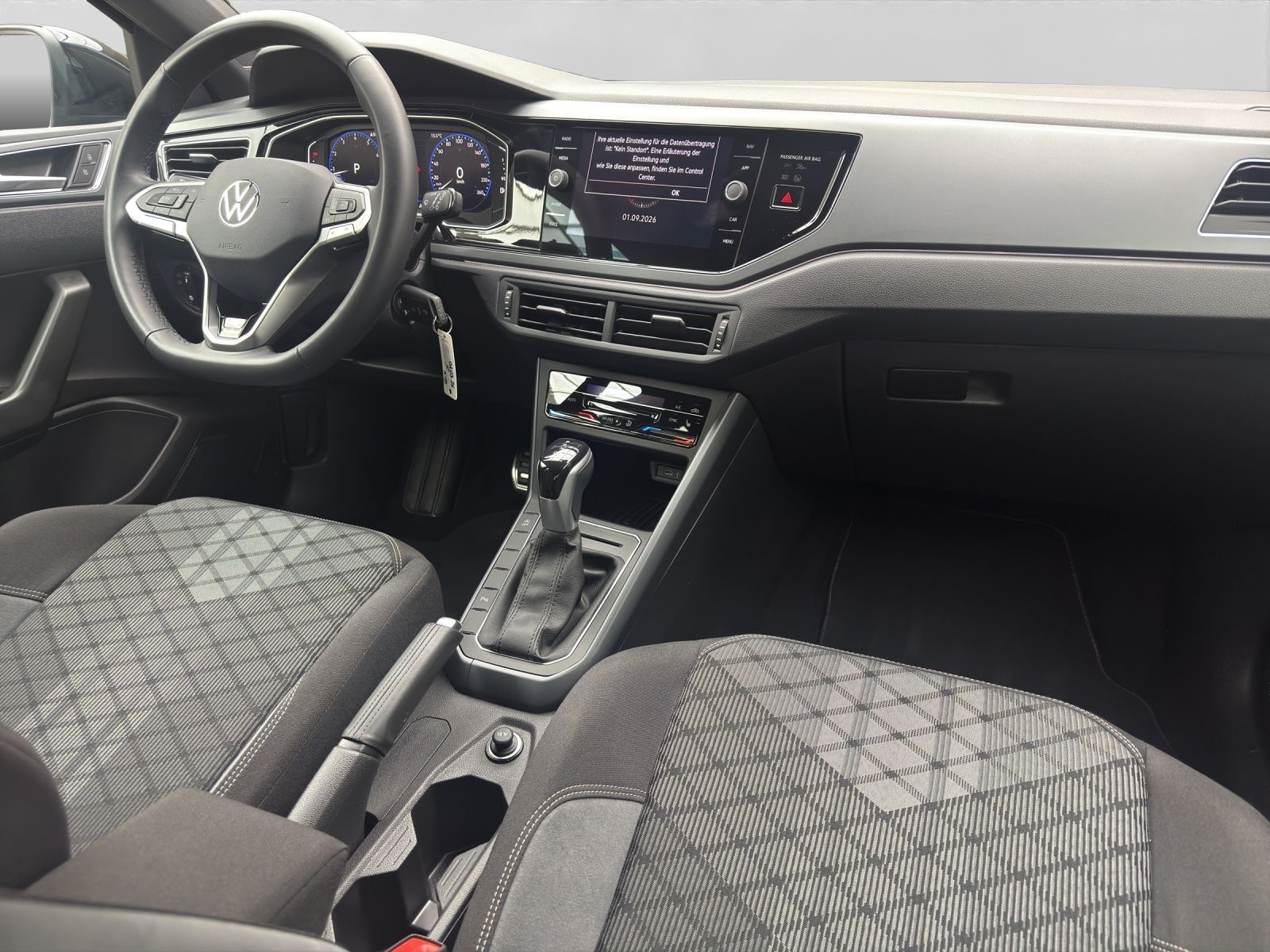 Volkswagen Taigo 1.5 TSI DSG R-LINE IQ.LIGHT NAVI KAMERA AH foto 5