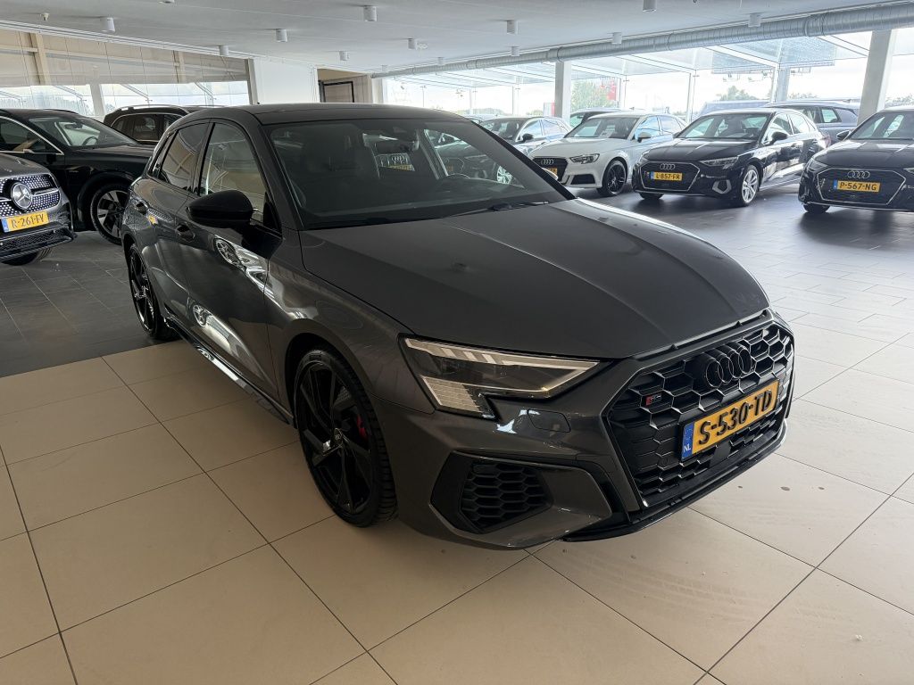 Audi S3 Sportback 2.0 TFSI Quattro Edition One imagem 3
