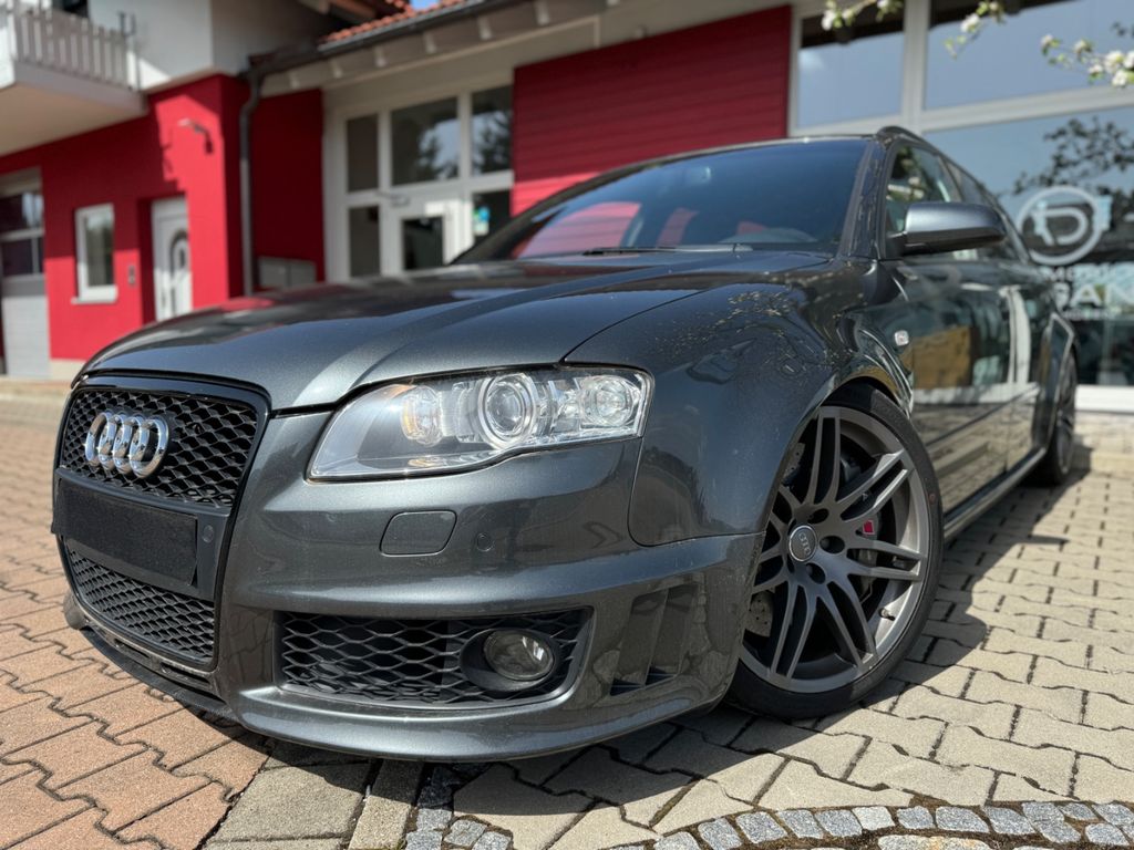 Audi RS4