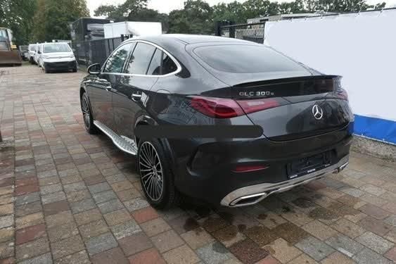 Mercedes-Benz GLC 300 e Coupe AMG / € 46.900 netto / Leder / N imagem 3