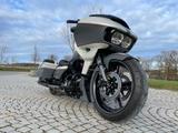 Harley-Davidson Road Glide CVO - einmaliges Fahrzeug. - Harley-Davidson Motorräder in Augsburg