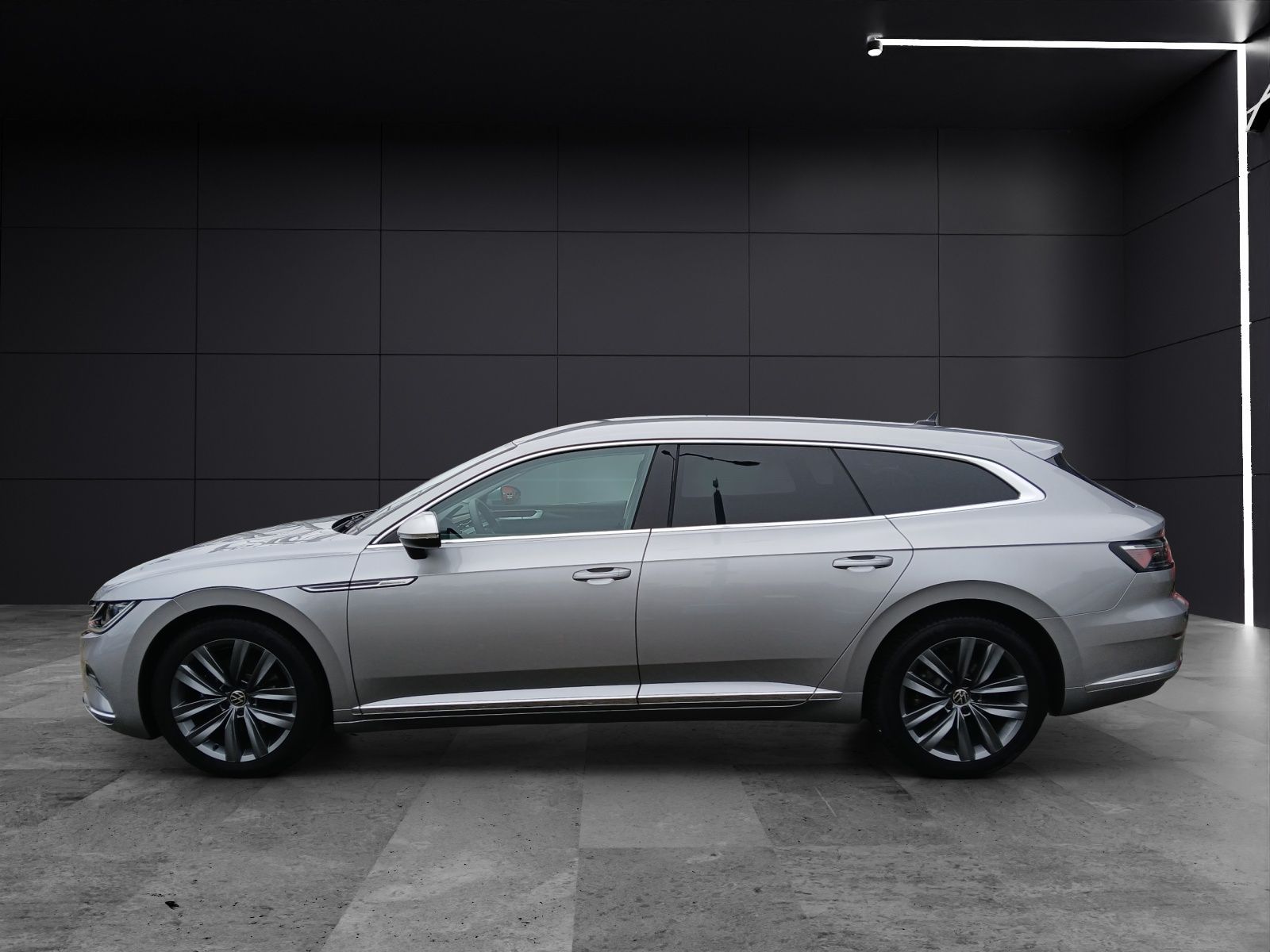 Fahrzeugabbildung Volkswagen Arteon SB TDI Elegance DSG LED AHK Navi AID ACC