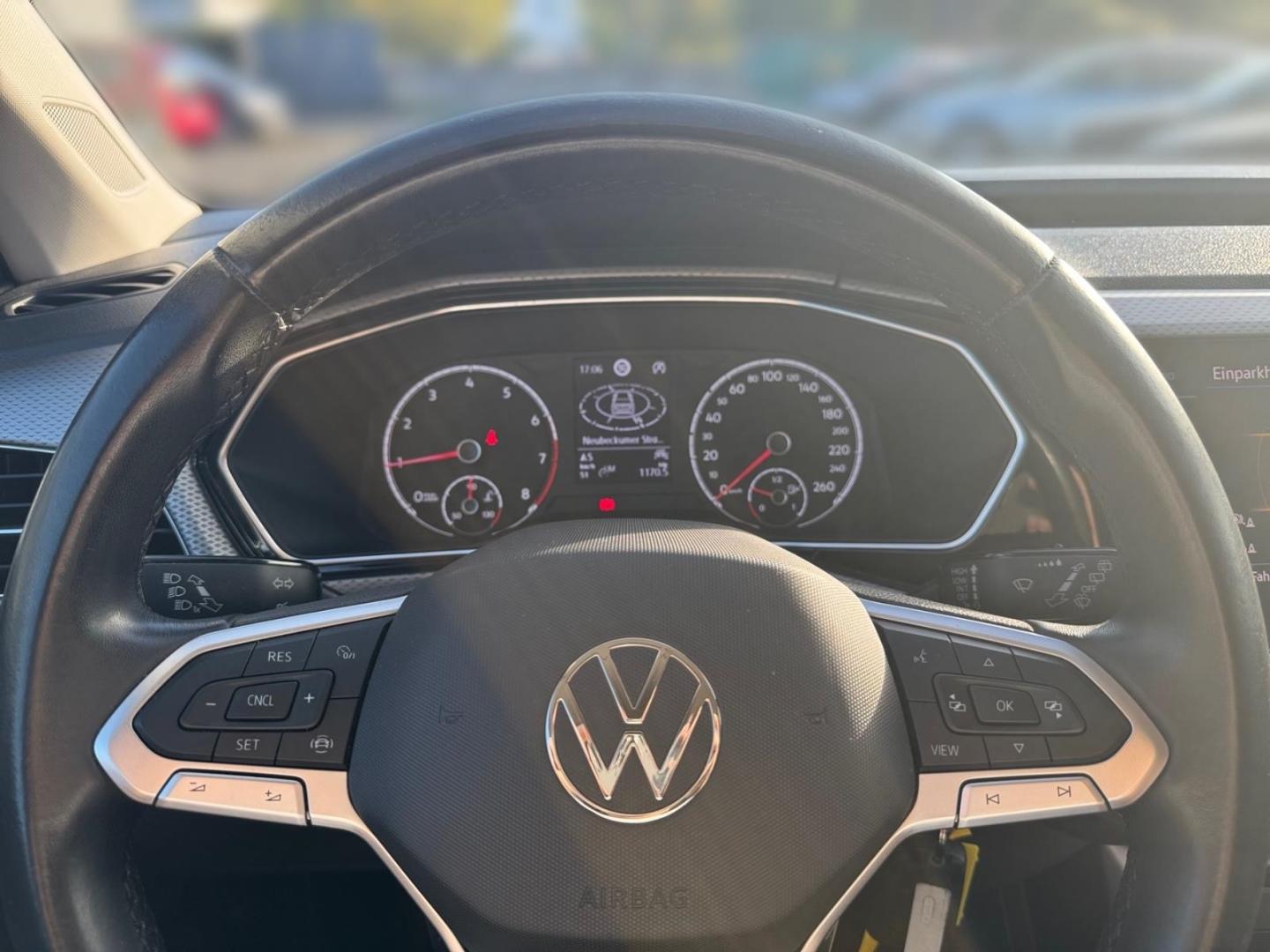 Volkswagen T-Cross Active 1.0 TSI Navi Sitzh. 2x PDC
