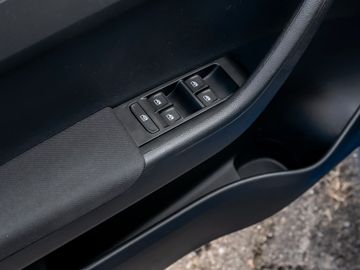Skoda Fabia Combi 1.0 TSI Ambition Soundpaket Sitzhzg.