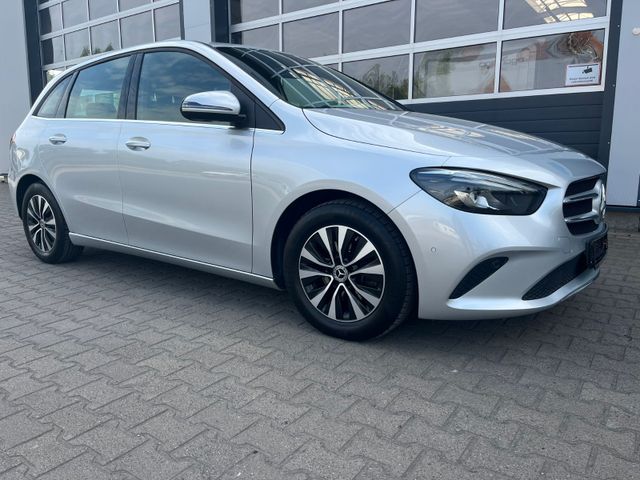 Mercedes-Benz B 180d LED