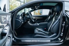 MERCEDES-BENZ C63S AMG Coupe / BURMESTER/ PANO/ HIGH-END/ 360° MERCEDES-BENZ C63S AMG Coupe / BURMESTER/ PANO/ HIGH-END/ 360°