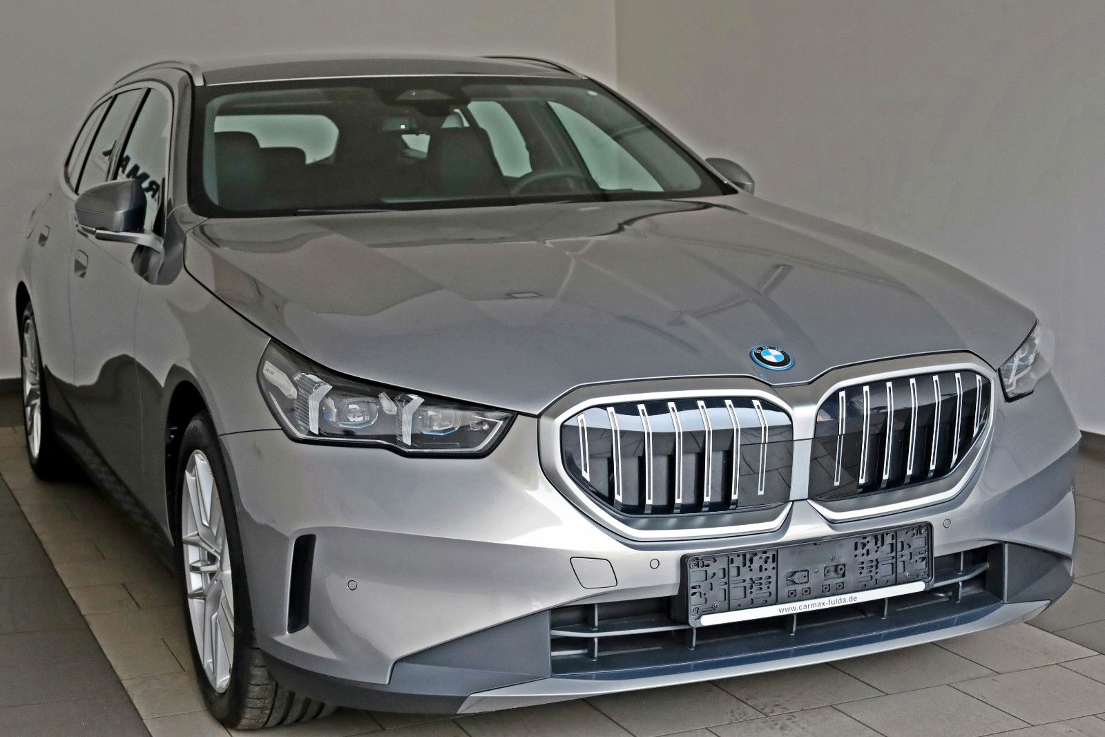 Fahrzeugabbildung BMW 530e Touring Leder,Navi,LED,H/K,Travel Paket,AHK