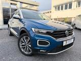 Volkswagen T-Roc 2.0 TDI DSG Style 4Mo *VIRTUAL*LED*NAV*AHK - VW T-Roc Gebrauchtwagen in Stuttgart
