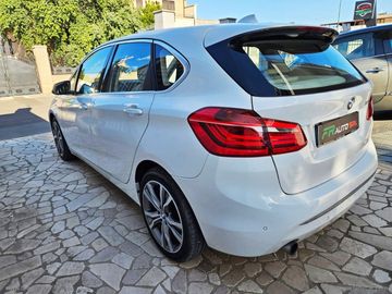 BMW 218 Active Tourer - 9