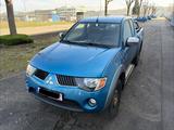 Mitsubishi L200 Intense Club Cab 4WD, 2. Hand, 123Kw ! - blaue Mitsubishi L200