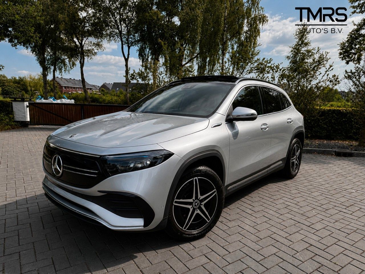 Mercedes-Benz EQA 250+ AMG Panorama Camera AHK Ambiance VOL