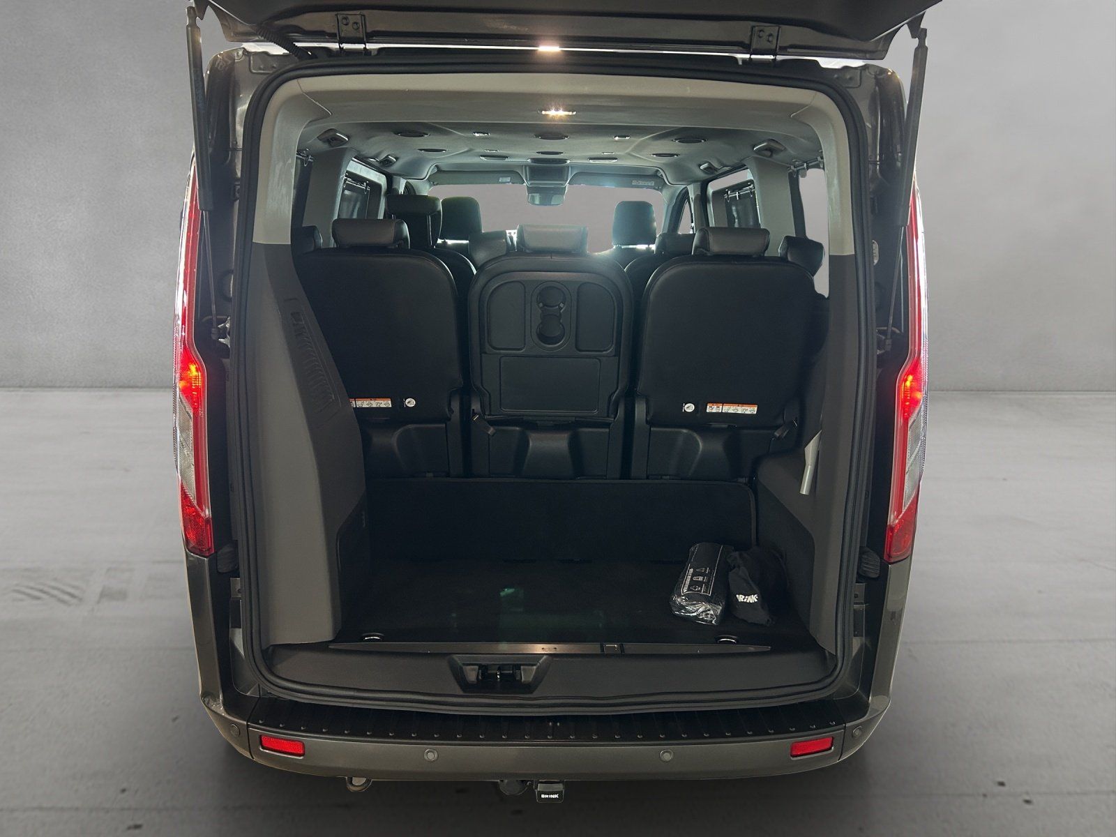 Fahrzeugabbildung Ford Ford Tourneo Custom Titanium X 320L1 Ecoblue