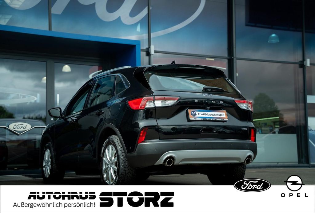 Ford Kuga — fotografia 3