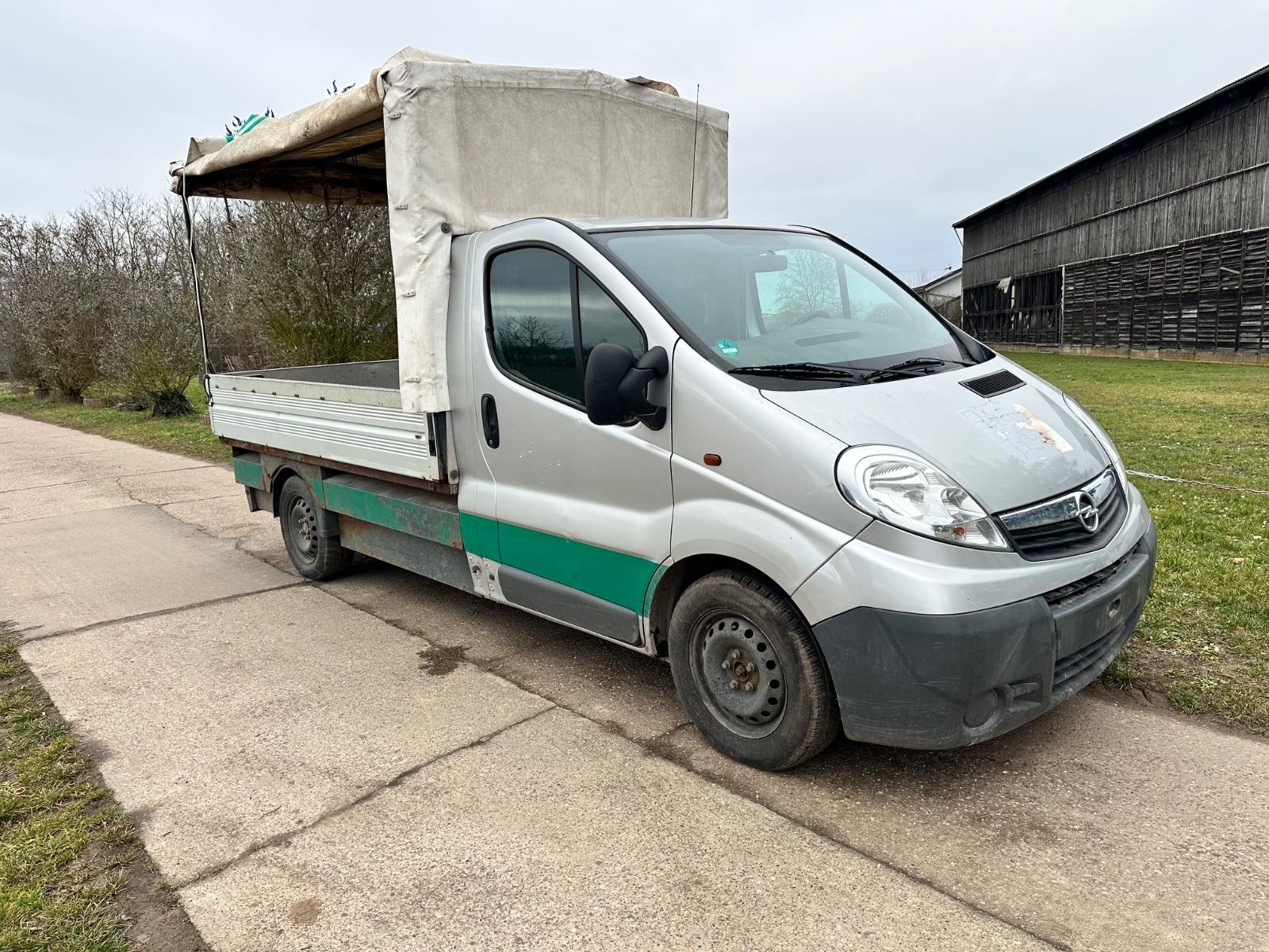 Opel Vivaro/Tüv abgelaufen