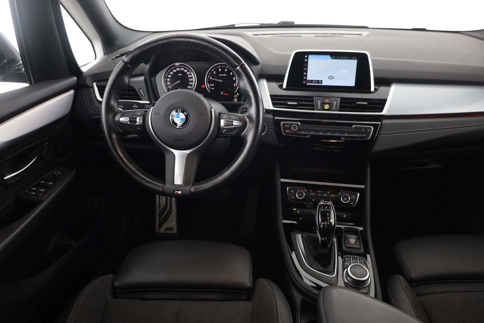 BMW 218 iA Gran Tourer M Sport LED Navi Teilleder PDC, миниатюра 10