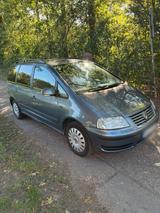 Volkswagen  VW Sharan Blue Motion 7 Sitzer  - Volkswagen Sharan aus 2009