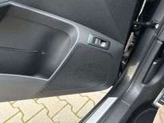 SKODA Sportline 1.5 TSI DSG Leder DCC PANO