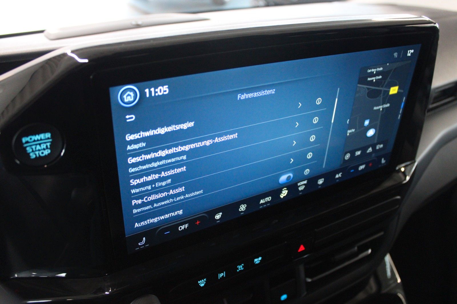 Fahrzeugabbildung Ford Tourneo Custom PHEV ACTIVE 8-Sitzer B&O NAVI LED