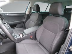 SKODA Superb Combi 2.0 TDI Style Business Ahk ACC Rfk SKODA Superb Combi 2.0 TDI Style Business Ahk ACC Rfk