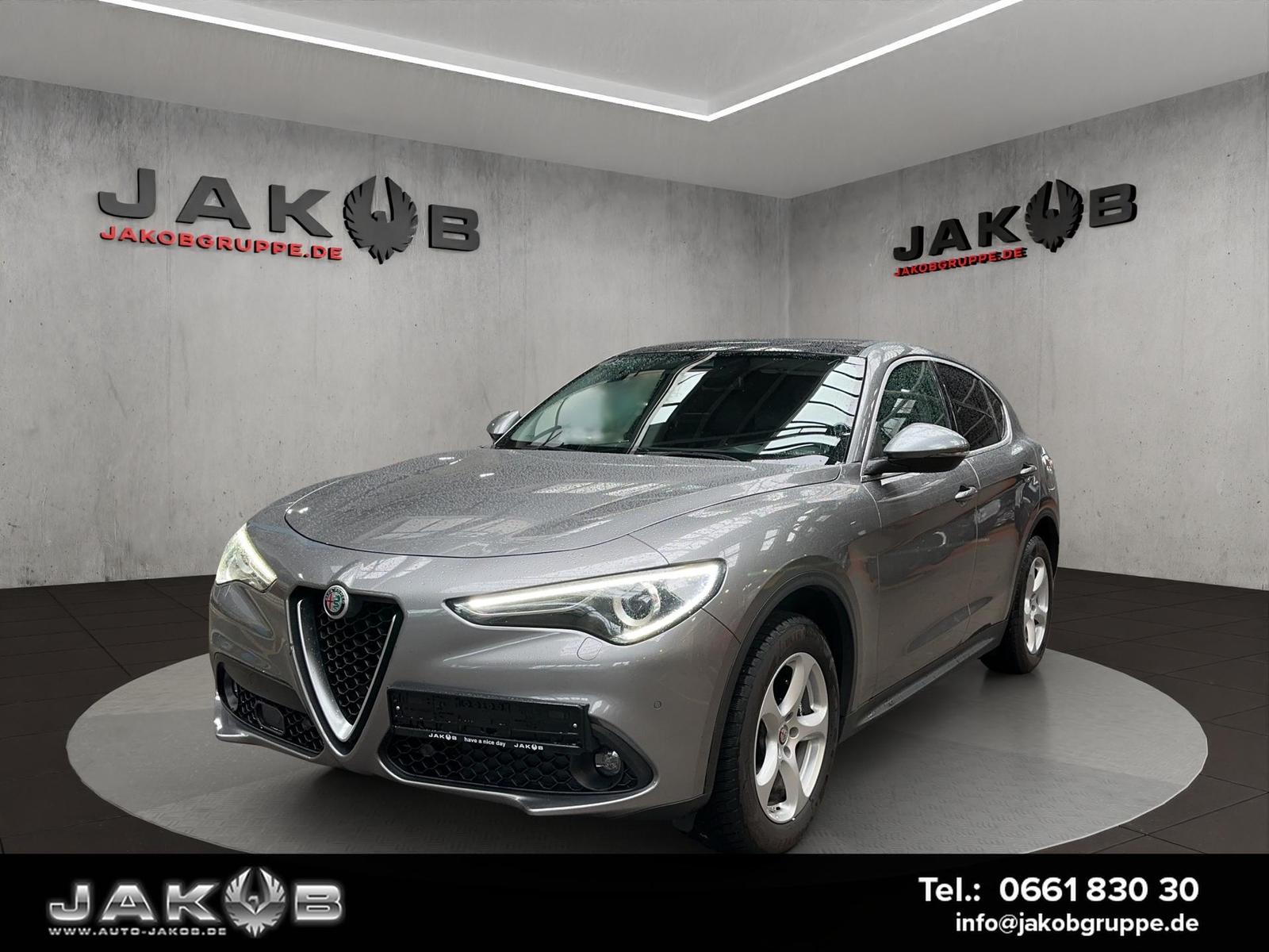 Alfa Romeo Stelvio Super Q4 Harman-Kardon*Winterpaket*Pa...