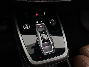2021 AUDI Q4 E-TRON — миниатюра 20