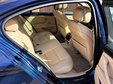 BMW 523 - 11
