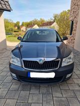 Skoda Octavia 1.6 TDI Elegance Combi Elegance - Skoda Octavia aus 2011: Elegance