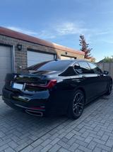 BMW 730d*FACELIFT*L.COGNAC*SITZKLIMA*MASSAGE*TABLET - BMW 730 Gebrauchtwagen in Mülheim (Ruhr)