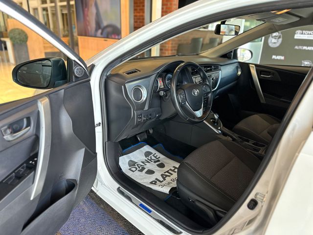 Toyota Auris Touring Sports  Hybrid
