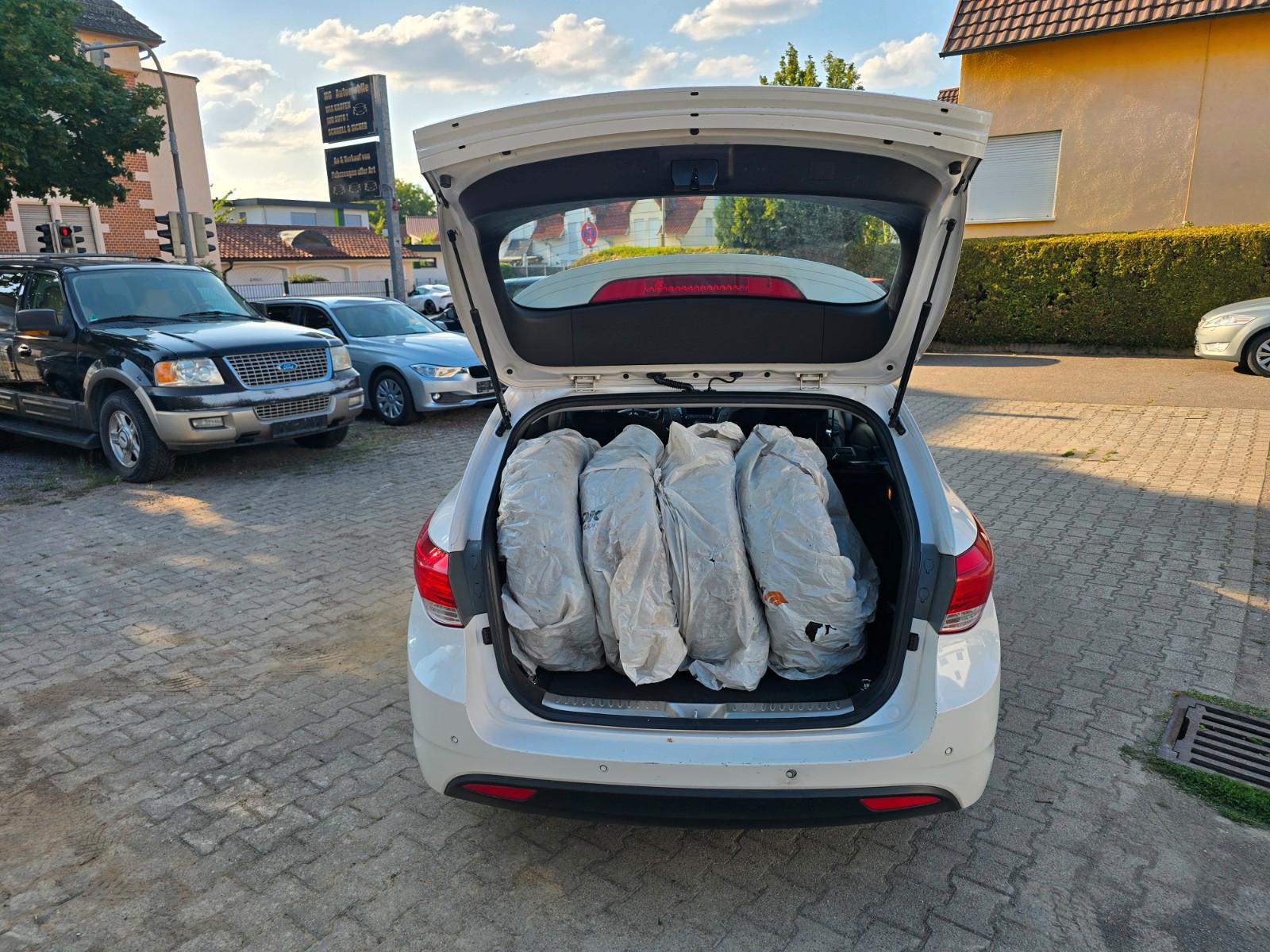 Hyundai i40 2014 — photo 9