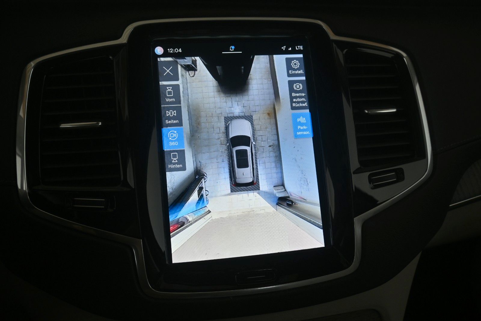 Fahrzeugabbildung Volvo XC90 T8 AWDUltimate Dark Recharge Plug-In Hybrid