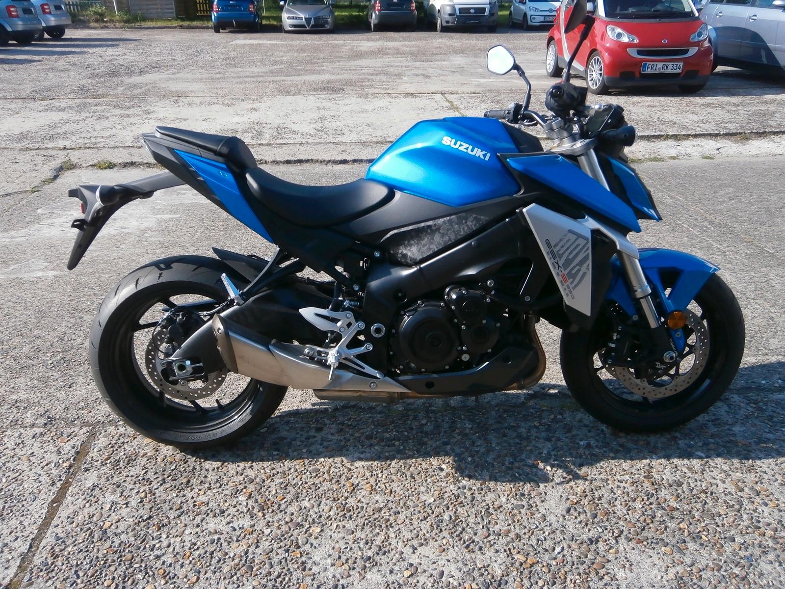Suzuki GSX-S950 wie neu 690 km 35KW