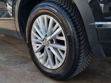 Volkswagen T-Roc - 5