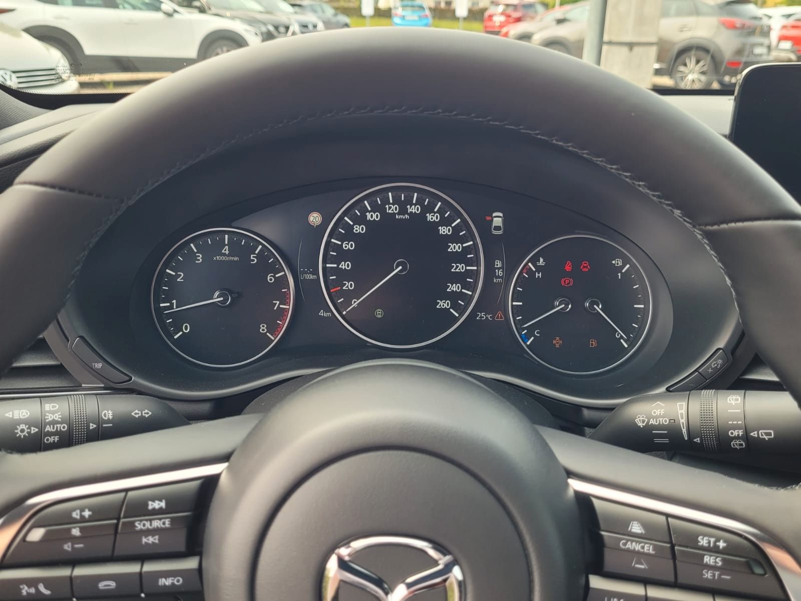 Mazda 3 (06/2026, Benzin)
