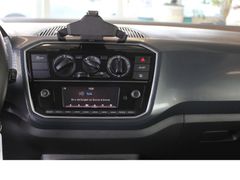 Fahrzeugabbildung Volkswagen up! Move 1.0MPI. 32165 KM,Top-Zustand